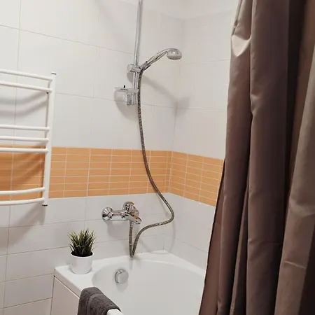 Ezerkrasta Liepāja